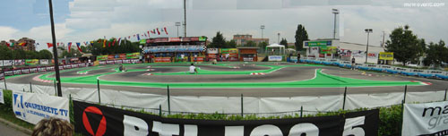 Championnat du Monde Touring 1/10° électrique 2006 à Collegno, Italie.