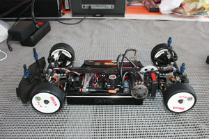 Prototypes Touring 1/10° électrique Team Magic E4 RS4.